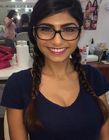 Mia Khalifa Age, Height, Family, Husband, Biography, More.